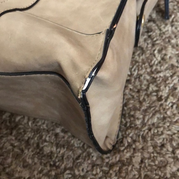 Bueno Tan Faux Suede Purse - Picture 8 of 8